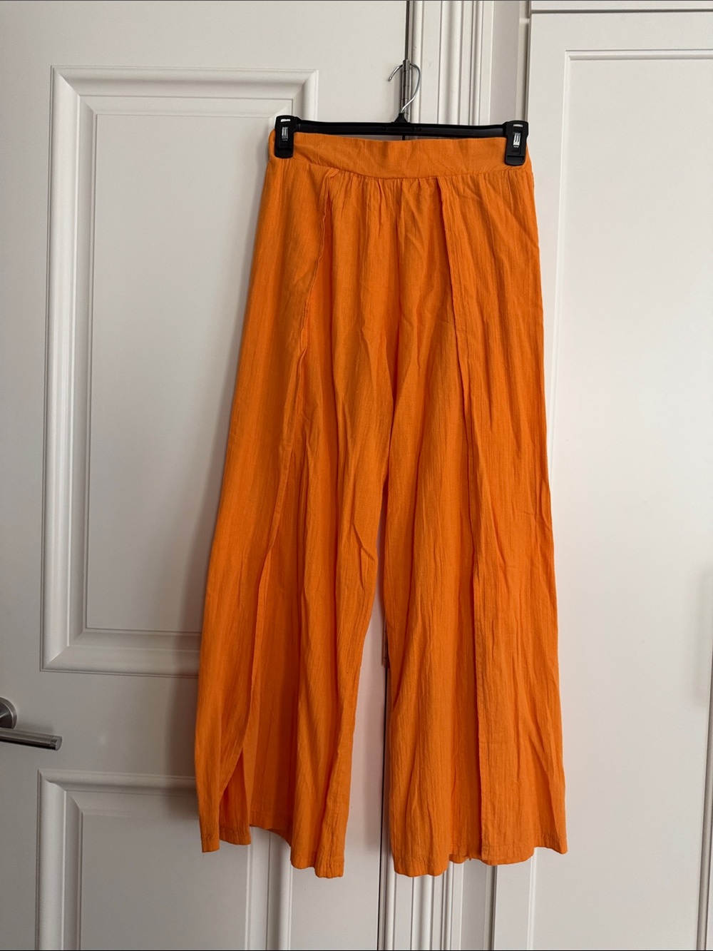 BECCA Set Size M! Button up w belt and Wide Leg Pants